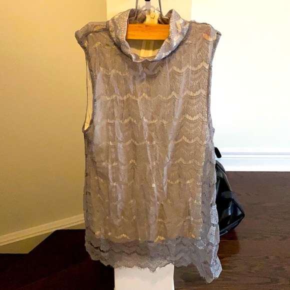 Banana Republic Tank Top - Picture 1 of 4